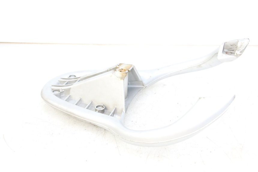 photo de PORTE PAQUET APRILIA SCARABEO 100 (2003 - 2012) - Détail de la pièce