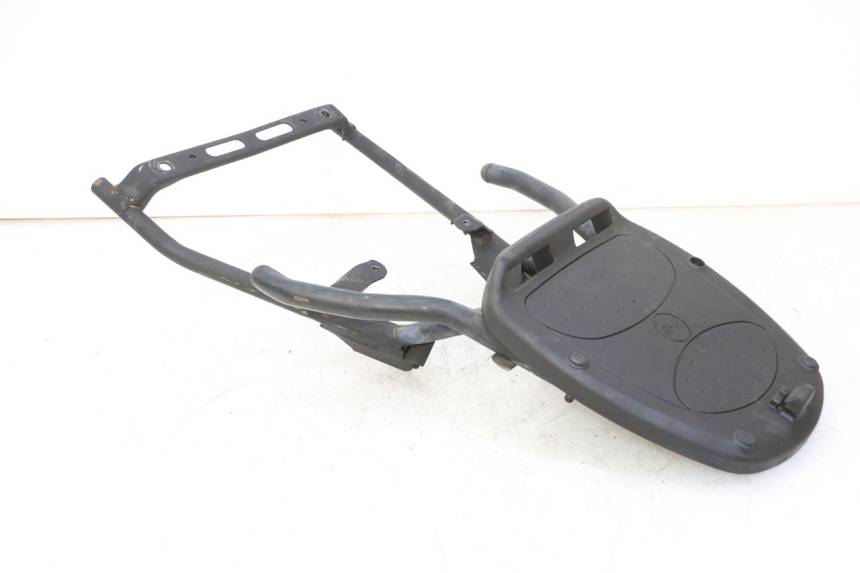 photo de PORTE PAQUET HONDA SCV LEAD 100 (2003 - 2007) - Vue d’ensemble