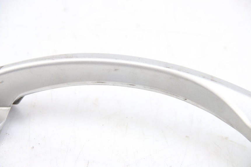 photo de PORTE PAQUET SUZUKI SIXTEEN 125 (2008 - 2010) - Gros plan technique