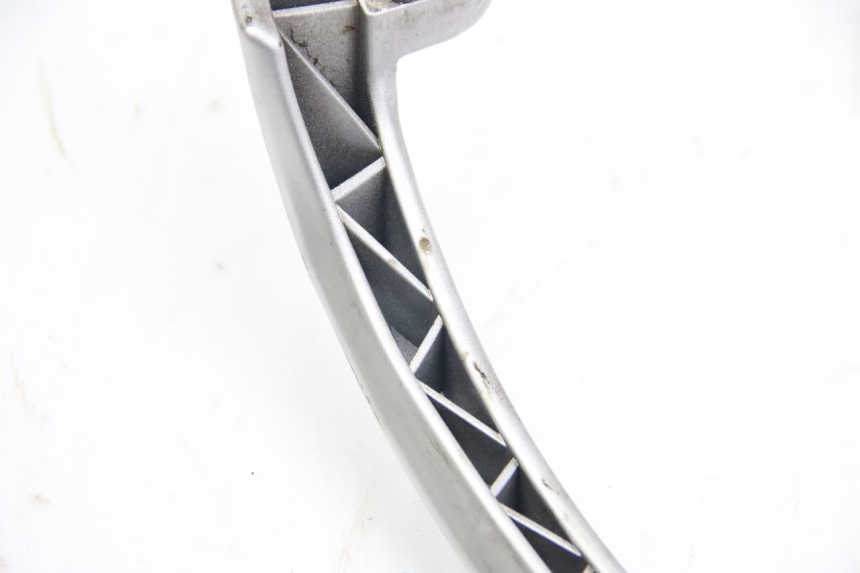 photo de PORTE PAQUET SUZUKI SIXTEEN 125 (2008 - 2010) - Autre angle de vue