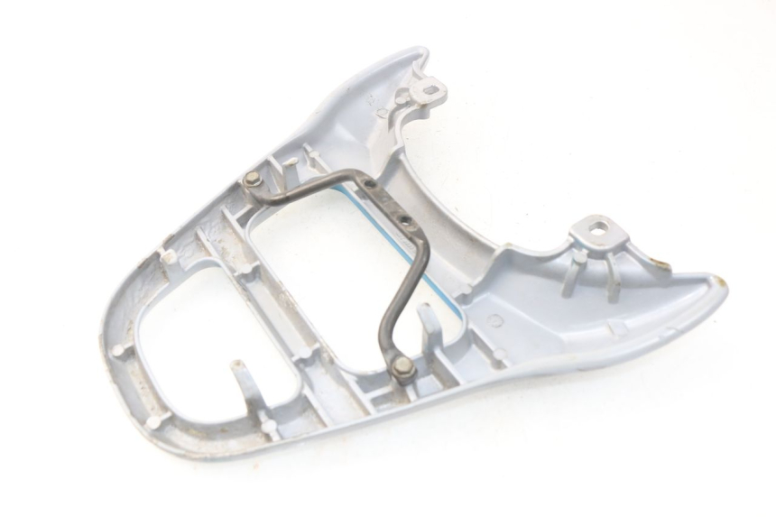 photo de PORTE PAQUET HONDA SJ BALI 50 (1996 - 1999) - Détail de la pièce