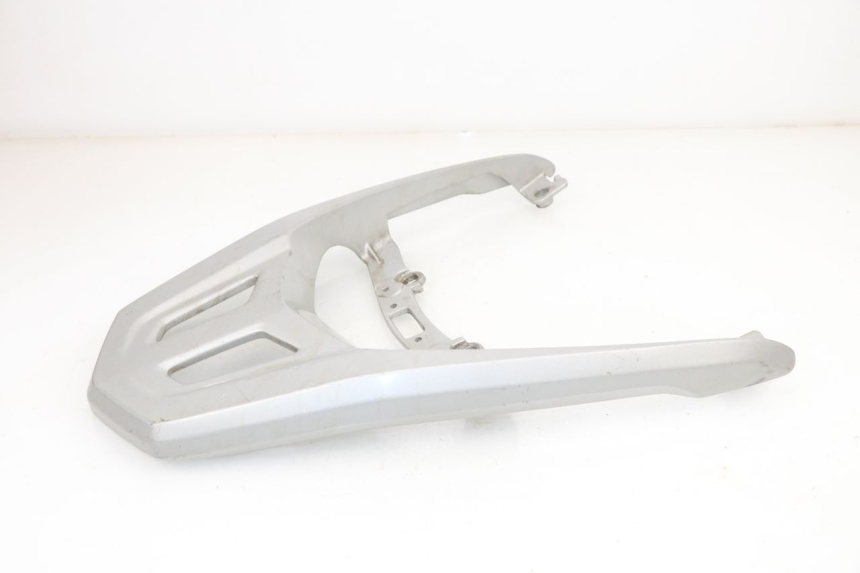 photo de PORTE PAQUET PEUGEOT SUM UP 125 (2008 - 2013) - Vue d’ensemble