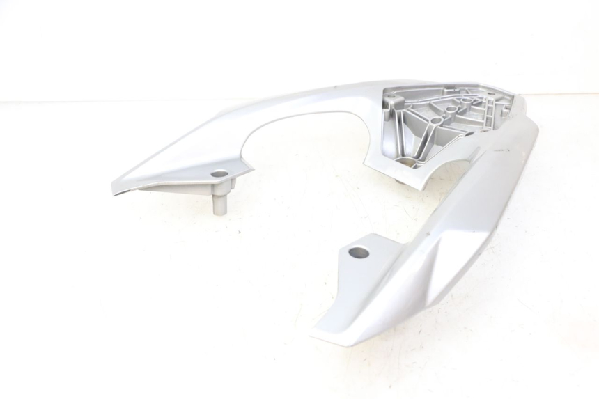 photo de PORTE PAQUET APRILIA SXR 50 (2021 - 2023) - Gros plan technique