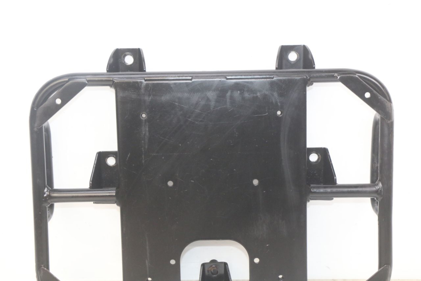 photo de PORTE PAQUET PEUGEOT TWEET 4T 50 (2018 - 2022) - Points de fixation