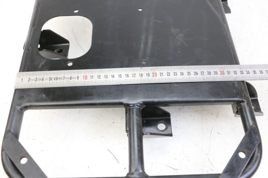 photo de PORTE PAQUET PEUGEOT TWEET PRO CARGO 50 (2018 - 2022) - Zoom état d’usage