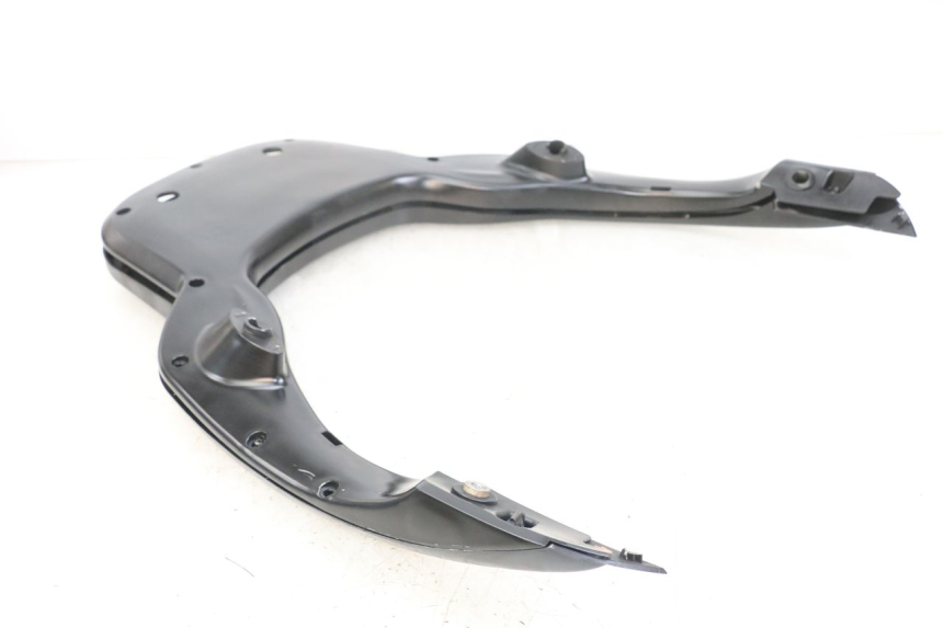 photo de PORTE PAQUET PIAGGIO X10 125 (2012 - 2017) - Vue d’ensemble