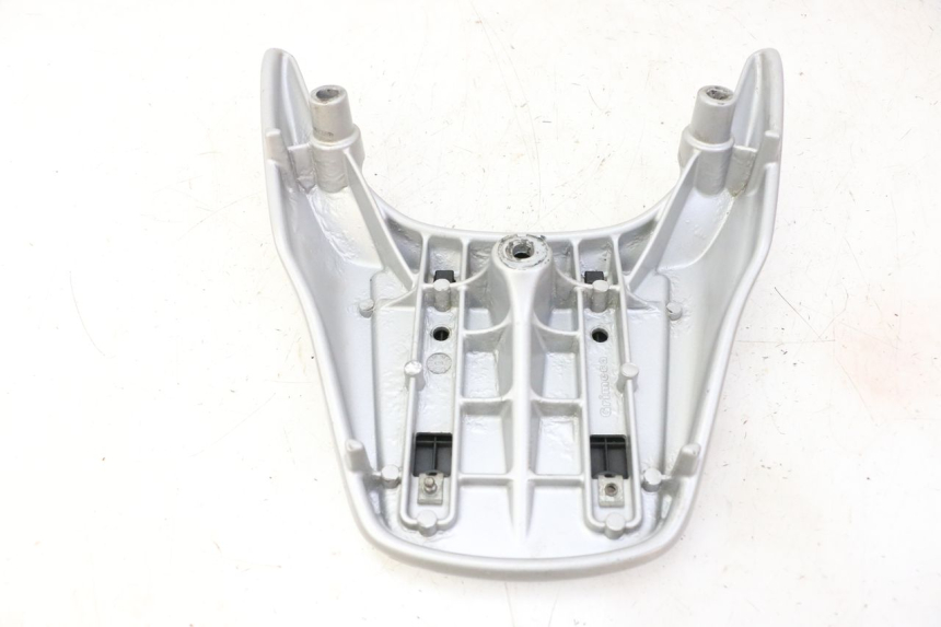 photo de PORTE PAQUET HONDA X8R 50 (1998 - 2003) - Détail de la pièce
