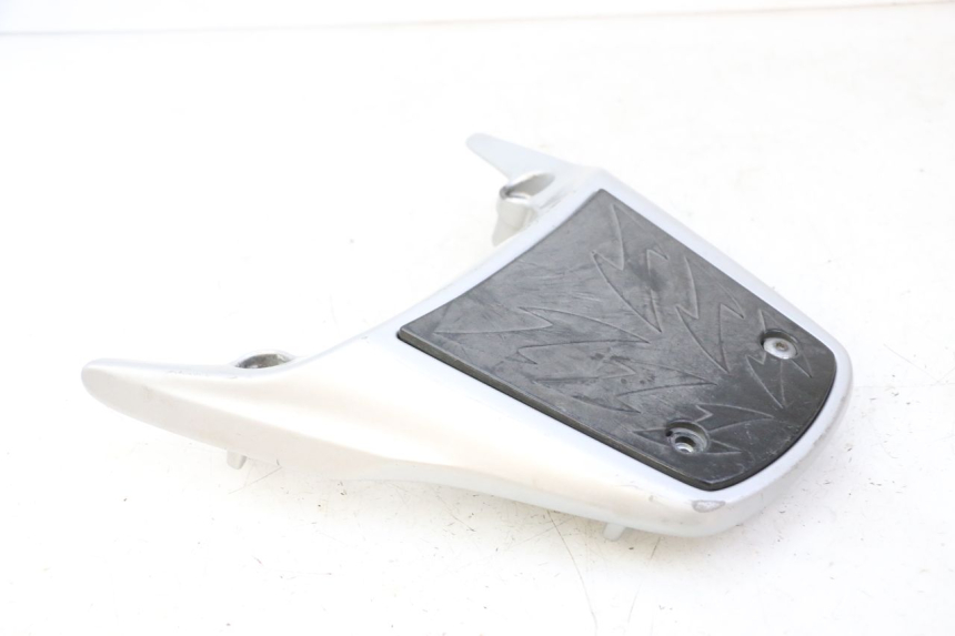 photo de PORTE PAQUET HONDA X8R 50 (1998 - 2003) - Gros plan technique