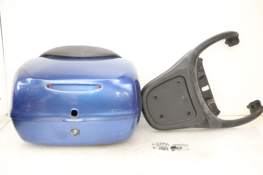 photo de PORTE PAQUET PIAGGIO X9 EVOLUTION 125 (2003 - 2007) - Vue principale