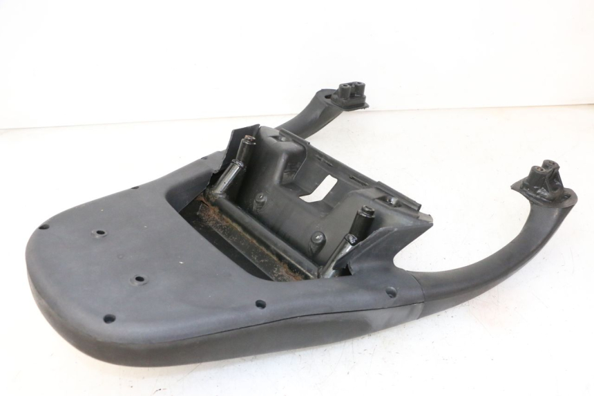 photo de PORTE PAQUET PIAGGIO X9 EVOLUTION 125 (2003 - 2007) - Vue d’ensemble