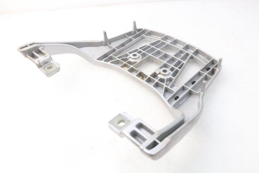 photo de PORTE PAQUET HONDA XLV VARADERO 125 (2000 - 2006) - Zoom état d’usage