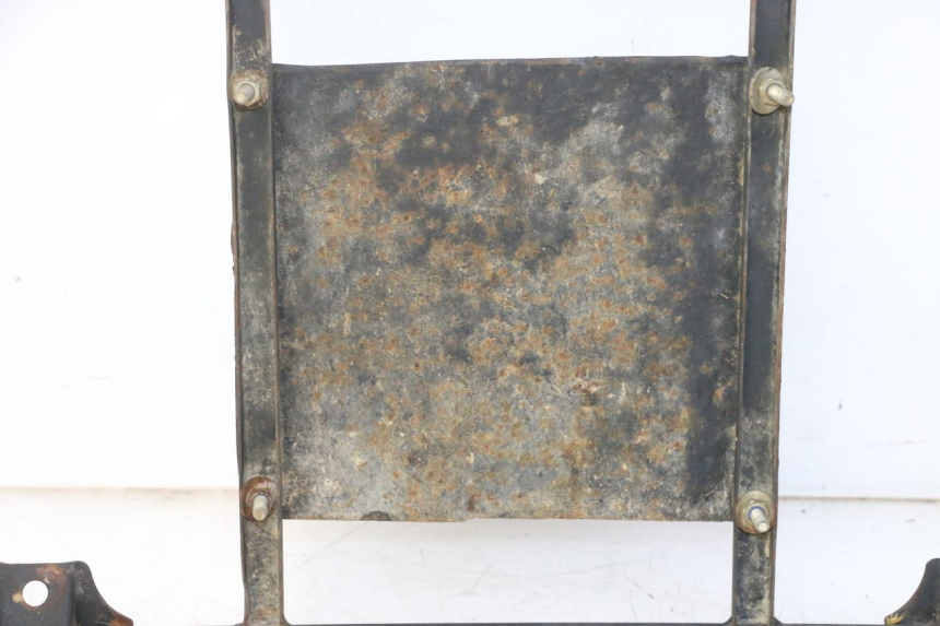 photo de PORTE PAQUET YAMAHA YFM GRIZZLY 550 (2008 - 2015) - Zoom état d’usage