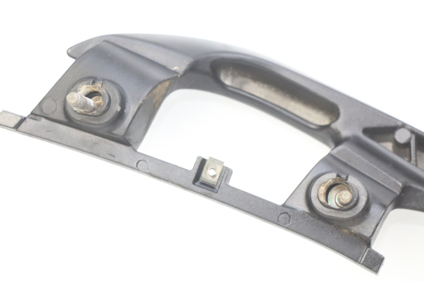 photo de PORTE PAQUET YAMASAKI YM T 125 (2015 - 2020) - Points de fixation