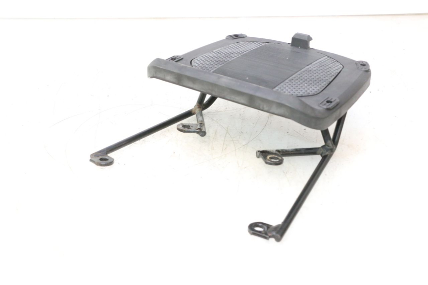 photo de PORTE PAQUET YAMAHA YP MAJESTY 125 (2002 - 2006) - Autre angle de vue