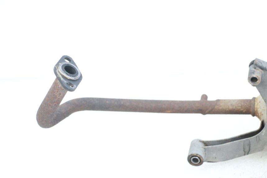 photo de POT ECHAPPEMENT KYMCO AGILITY 4T 50 (2005 - 2018) - Points de fixation