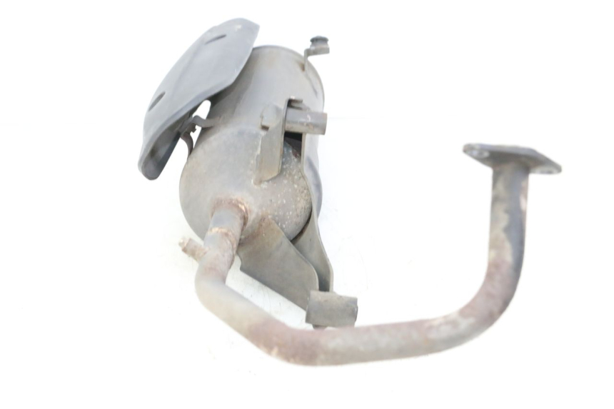 photo de POT ECHAPPEMENT KYMCO AGILITY 4T 50 (2005 - 2018) - Points de fixation