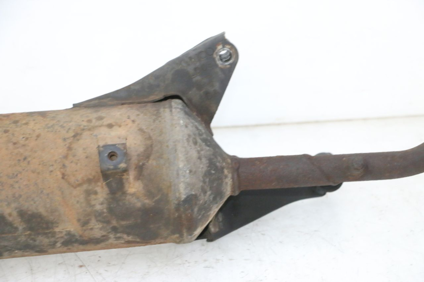 photo de POT ECHAPPEMENT KYMCO AGILITY 4T 50 (2005 - 2018) - Vue rapprochée