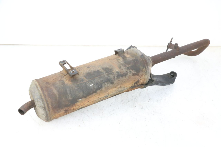 photo de POT ECHAPPEMENT KYMCO AGILITY 4T 50 (2005 - 2018) - Gros plan technique