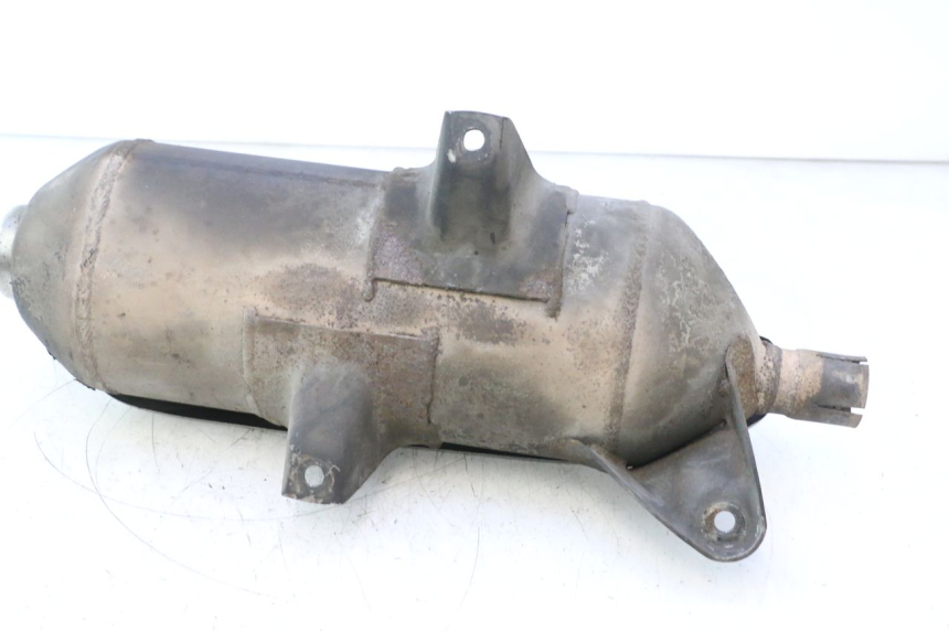 photo de POT ECHAPPEMENT APRILIA ATLANTIC S 125 (2010 - 2013) - Vue rapprochée