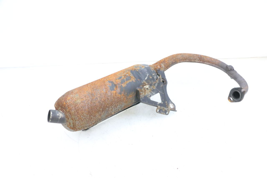 photo de POT ECHAPPEMENT MBK BOOSTER SPIRIT 50 (2004 - 2017) - Gros plan technique