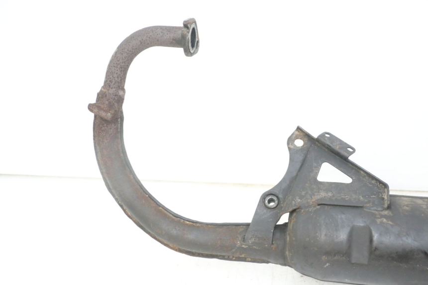 photo de POT ECHAPPEMENT MBK BOOSTER SPIRIT NAKED 50 (2004 - 2017) - Points de fixation