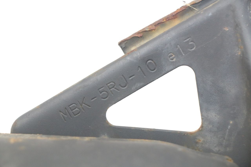 photo de POT ECHAPPEMENT YAMAHA BW'S EASY 50 (2013 - 2016) - Détail de la pièce