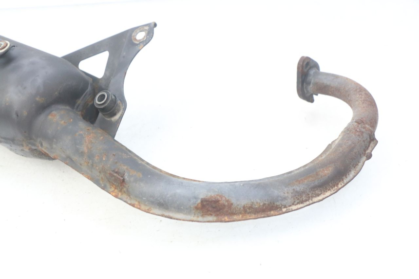 photo de POT ECHAPPEMENT YAMAHA BW'S EASY 50 (2013 - 2016) - Gros plan technique