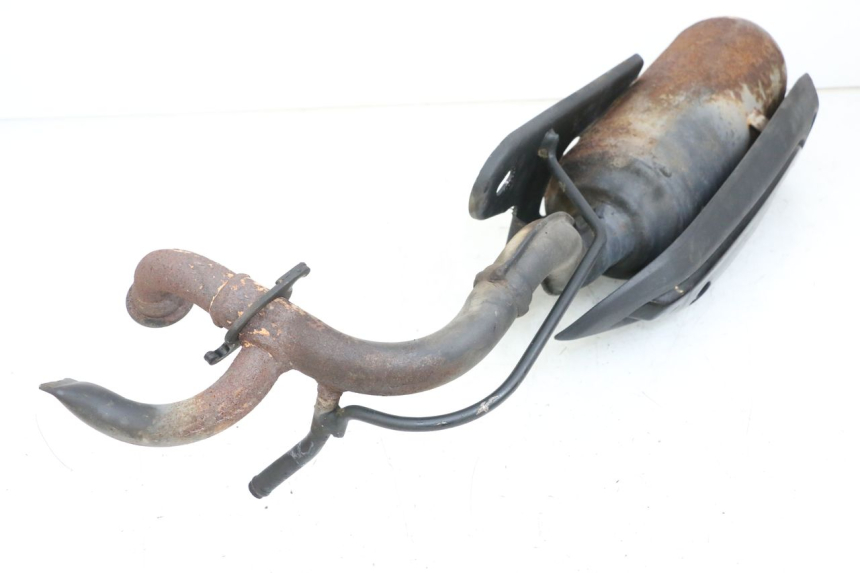 photo de POT ECHAPPEMENT PEUGEOT CITYSTAR 50 (2013 - 2017) - Gros plan technique