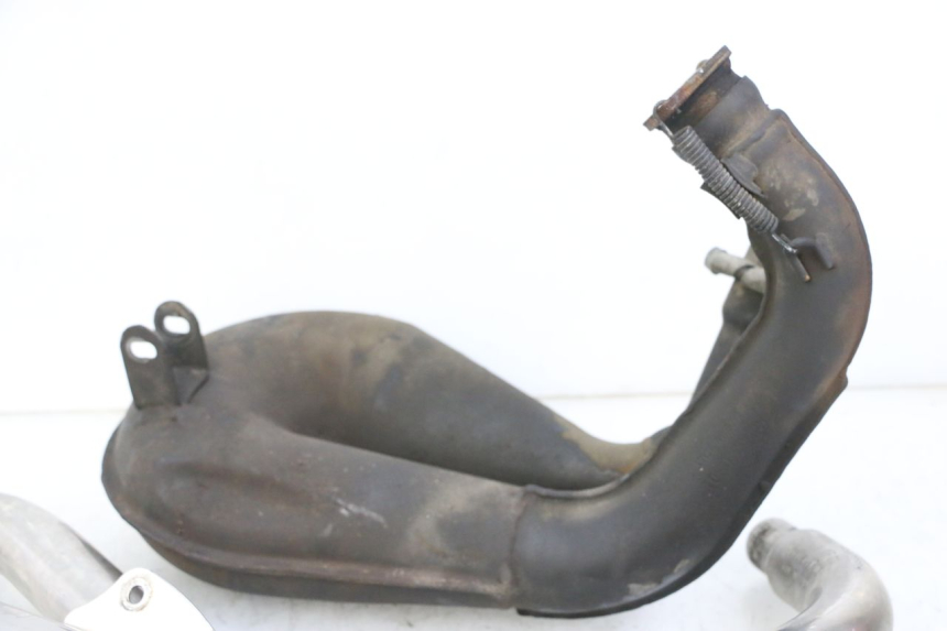 photo de POT ECHAPPEMENT APRILIA CLASSIC 125 (1995 - 2001) - Points de fixation