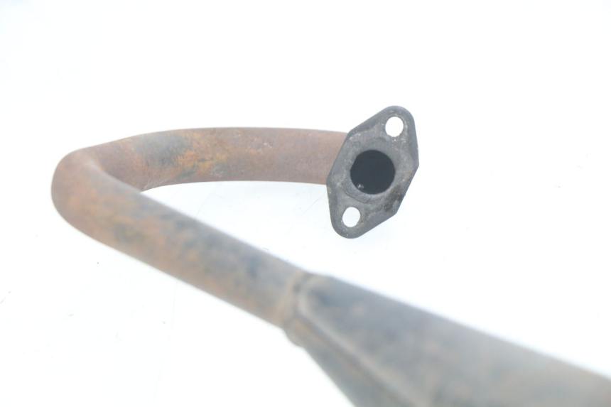 photo de POT ECHAPPEMENT POCKET BIKE COURSE 50 - Gros plan technique