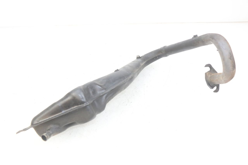 photo de POT ECHAPPEMENT JIANSHE COYOTE 80 - Gros plan technique