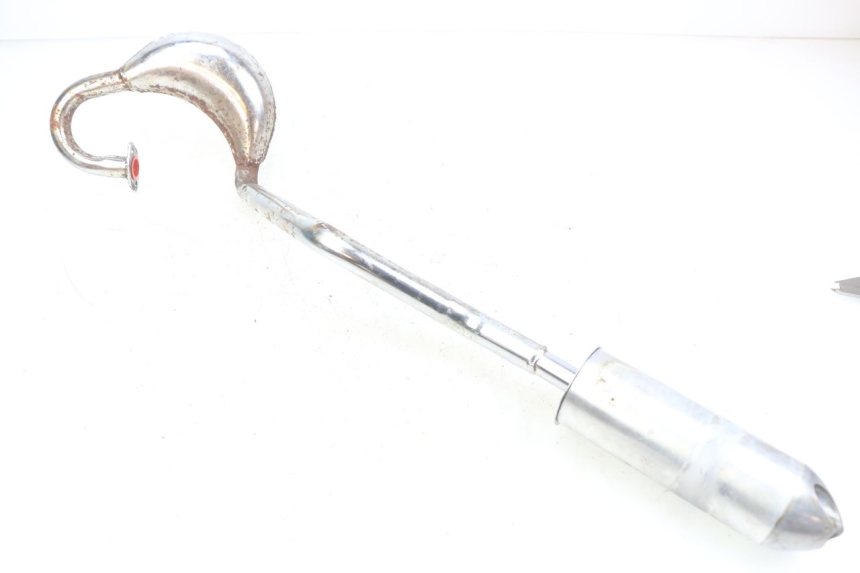 photo de POT ECHAPPEMENT POCKET BIKE CROSS 50 - Gros plan technique