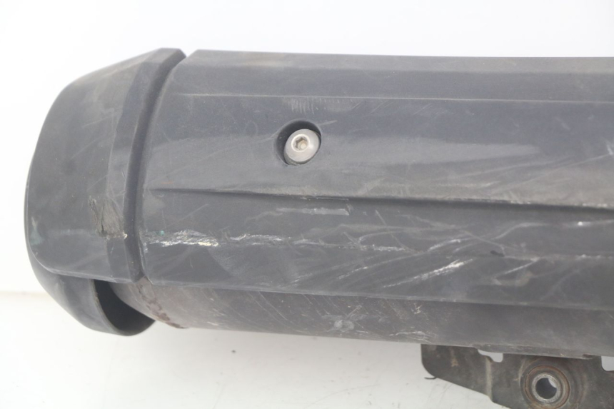 photo de POT ECHAPPEMENT YAMAHA CYGNUS X INJECTION 125 (2007 - 2013) - Zoom composants