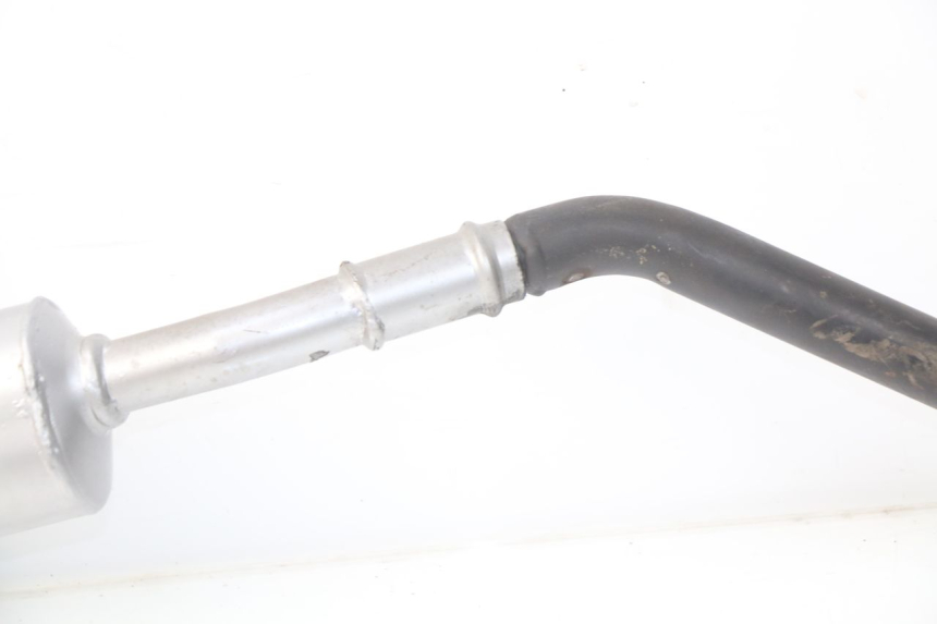 photo de POT ECHAPPEMENT DERBI DIRT BOY 4T 50 - Points de fixation