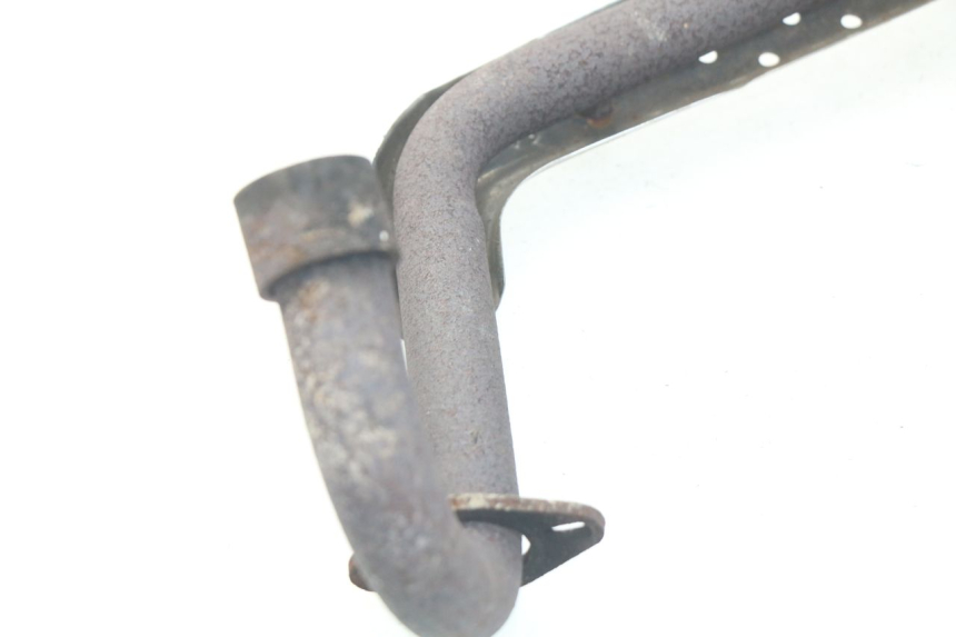 photo de POT ECHAPPEMENT LIFAN DIRTBIKE 50 - Gros plan technique