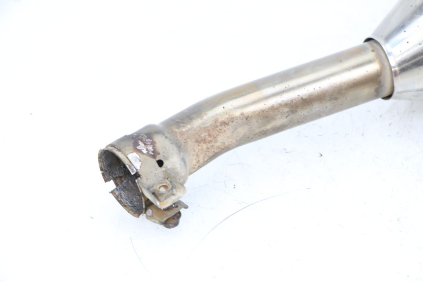 photo de POT ECHAPPEMENT DROIT YAMAHA FJR ABS 1300 (2006 - 2012) - Gros plan technique