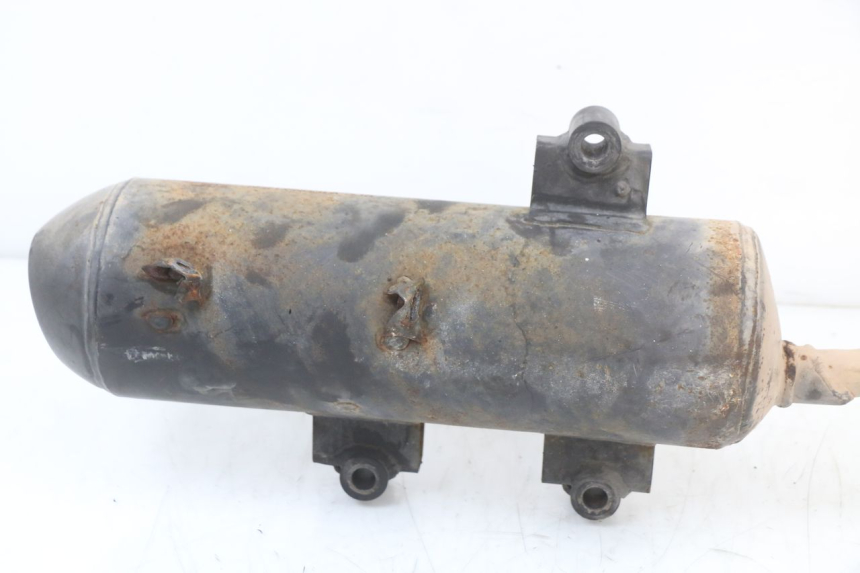 photo de POT ECHAPPEMENT LONGJIA EASY MAX 125 (2020 - 2024) - Zoom état d’usage