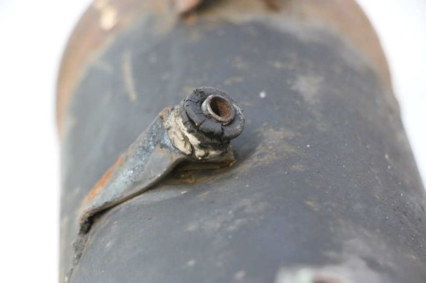 photo de POT ECHAPPEMENT SYM FIDDLE 3 III 50 (2014 - 2020) - Gros plan technique