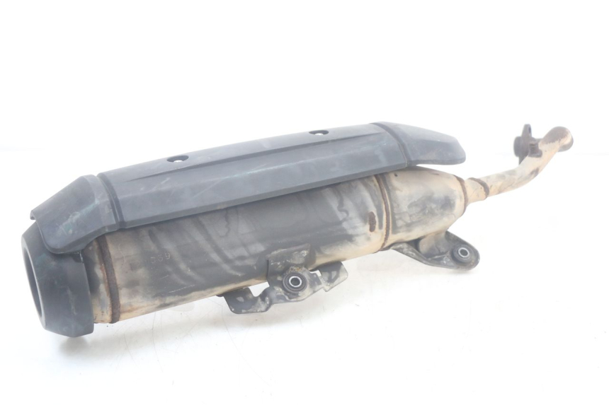 photo de POT ECHAPPEMENT MBK FLAME X 125 (2004 - 2007) - Gros plan technique