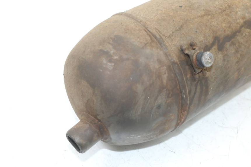 photo de POT ECHAPPEMENT PIAGGIO FLY 4T 50 (2004 - 2010) - Points de fixation