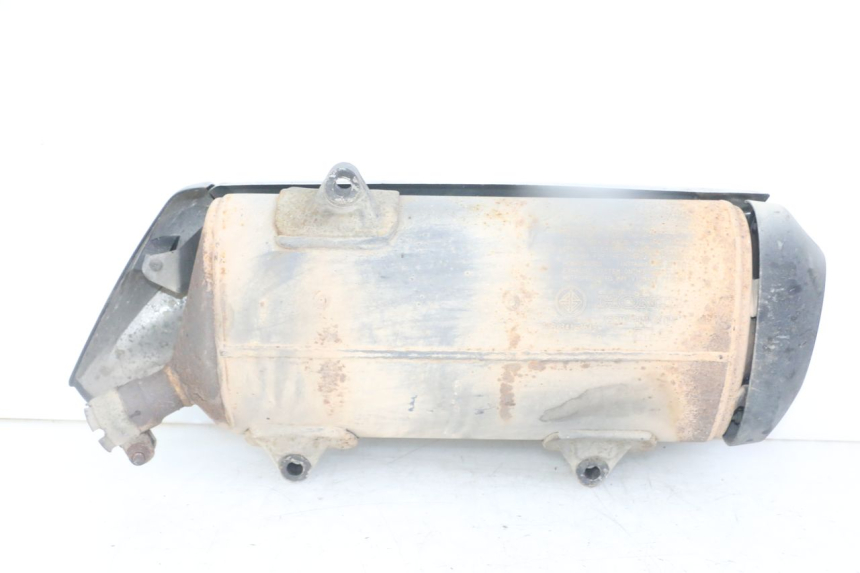 photo de POT ECHAPPEMENT HONDA FORZA ABS 300 (2013 - 2017) - Gros plan technique