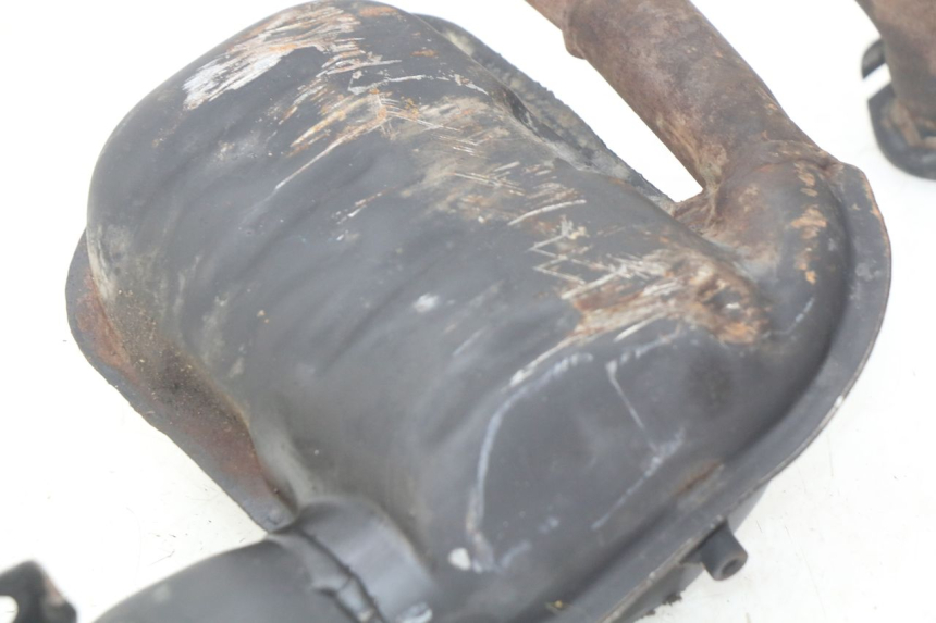 photo de POT ECHAPPEMENT PEUGEOT FOX 50 (1995 - 2003) - Vue d’ensemble