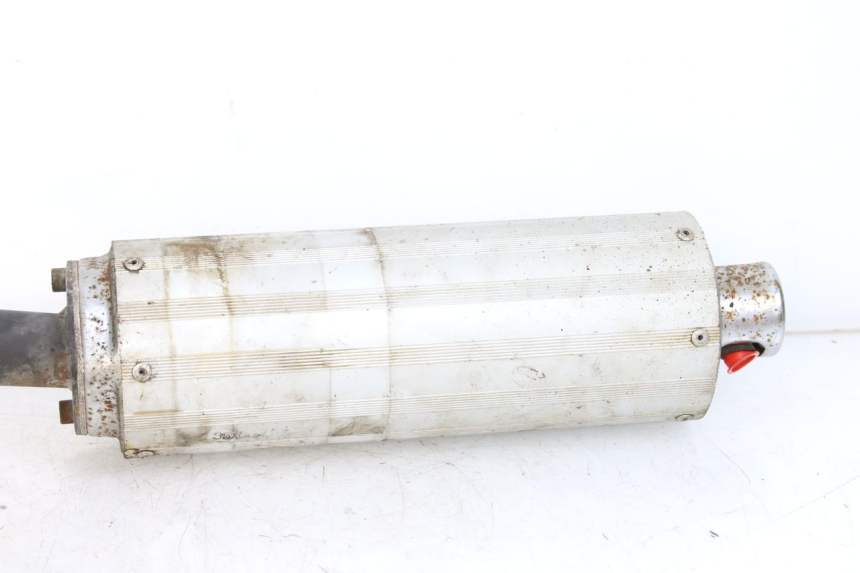 photo de POT ECHAPPEMENT BAOTIAN FRESH 50 (2004 - 2012) - Gros plan technique