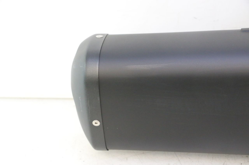 photo de POT ECHAPPEMENT YAMAHA FZ8 800 (2010 - 2016) - Détail de la pièce
