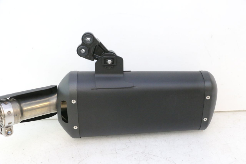 photo de POT ECHAPPEMENT YAMAHA FZ8 800 (2010 - 2016) - Pièce contrôlée