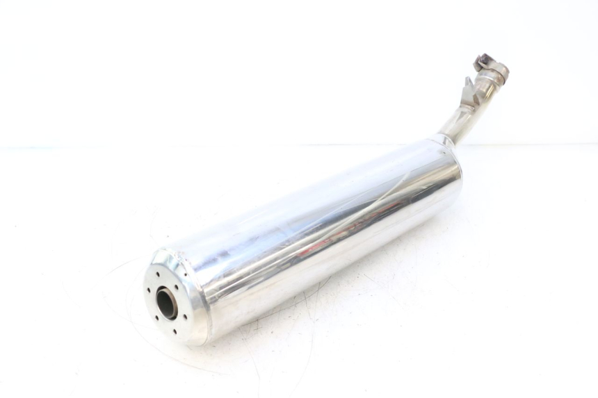 photo de POT ECHAPPEMENT GAUCHE YAMAHA FJR 1300 (2001 - 2005) - Gros plan technique