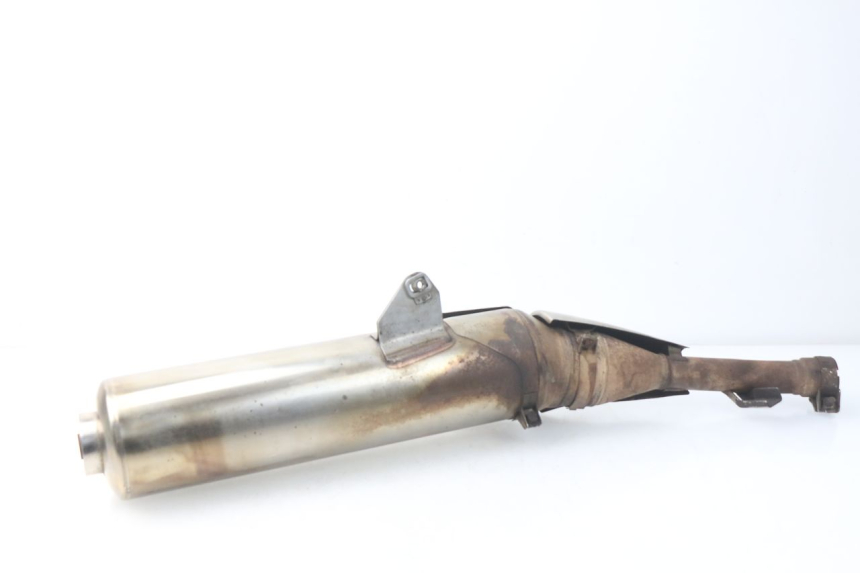 photo de POT ECHAPPEMENT GAUCHE YAMAHA TDM ABS 900 (2002 - 2014) - Points de fixation