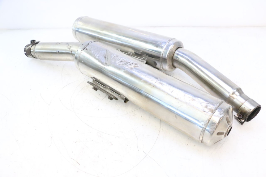 photo de POT ECHAPPEMENT KAWASAKI GPX F ZX750F 750 (1986 - 1990) - Vue produit