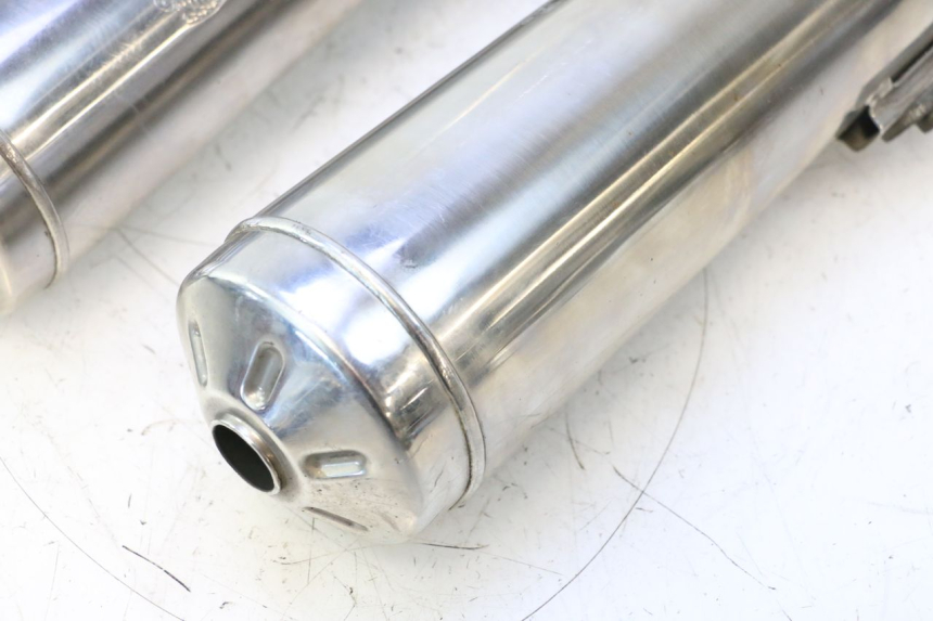 photo de POT ECHAPPEMENT KAWASAKI GPX F ZX750F 750 (1986 - 1990) - Inspection visuelle