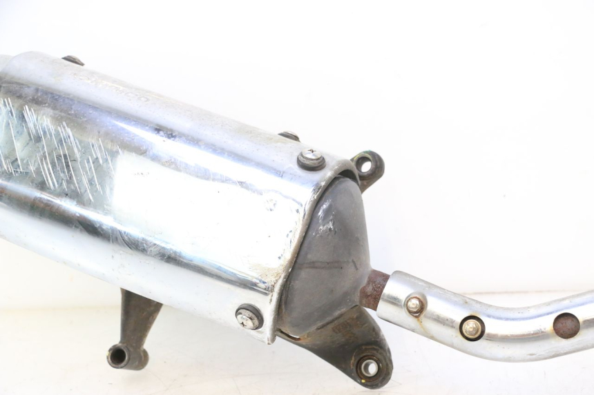 photo de POT ECHAPPEMENT KYMCO GRAND DINK 125 (2008 - 2014) - Angle alternatif
